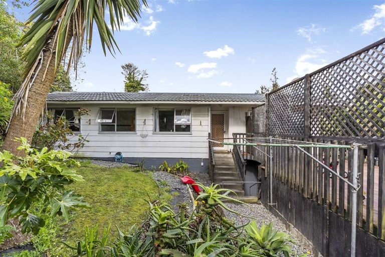 Photo of property in 186 Ti Rakau Drive, Pakuranga Heights, Auckland, 2010