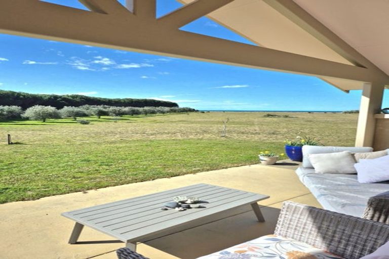 Photo of property in 10 Hinepango Drive, Rarangi, Blenheim, 7273