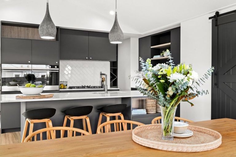 Photo of property in 5 Rich Rise, Havelock North, 4130