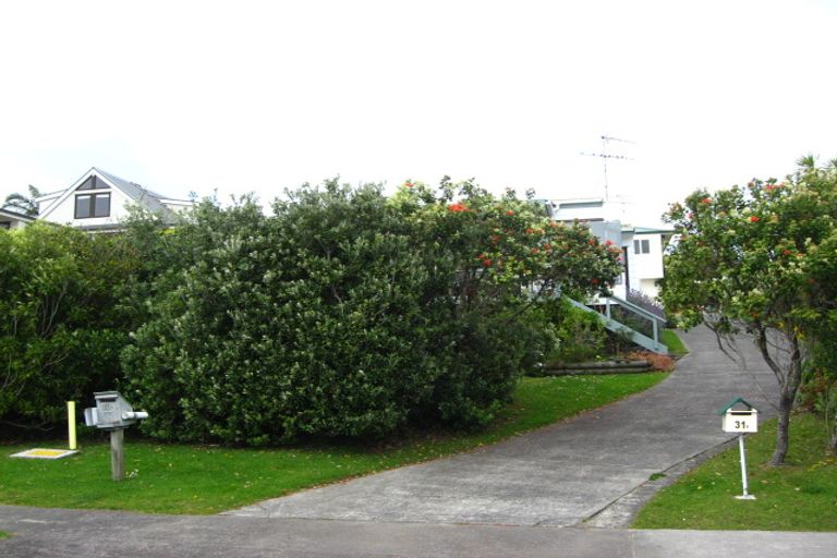 Photo of property in 31a Pacific Parade, Army Bay, Whangaparaoa, 0930