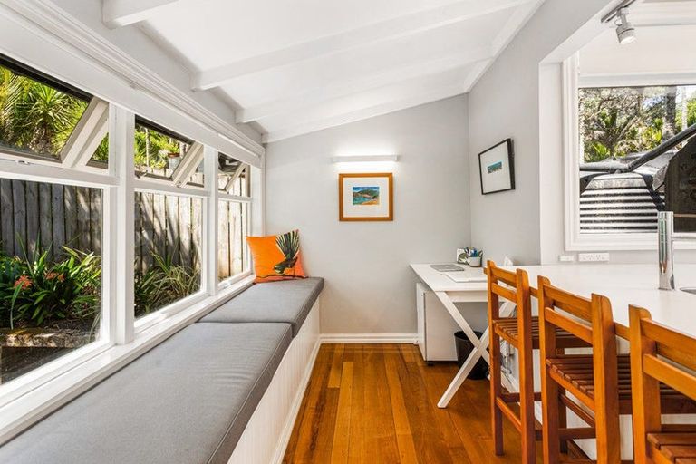 Photo of property in 80 Motutara Road, Muriwai, Waimauku, 0881