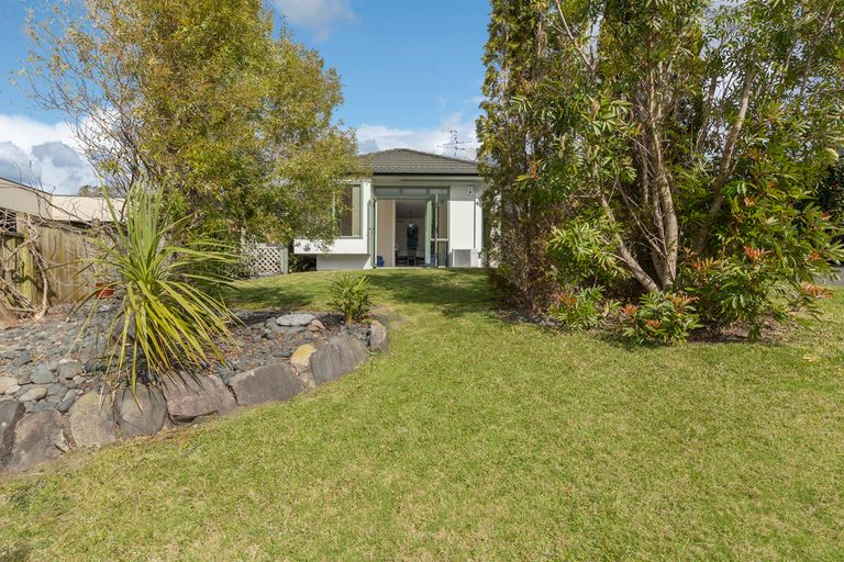 Photo of property in 10 Hawk Place, Welcome Bay, Tauranga, 3112