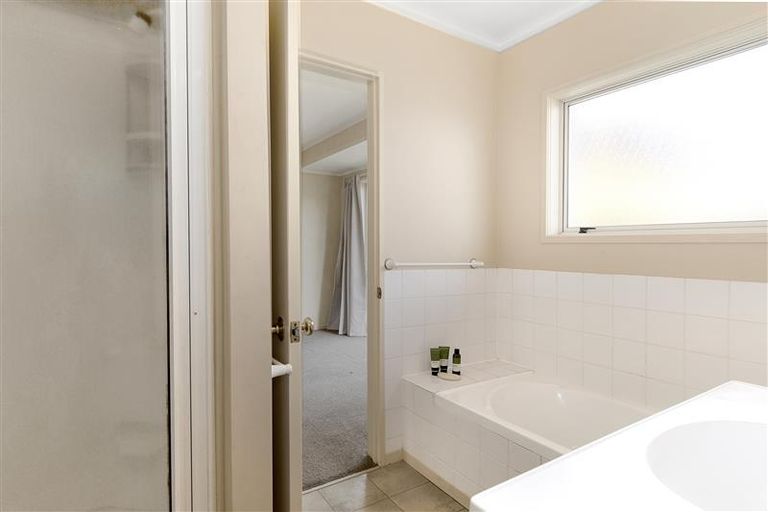 Photo of property in 16b Bristol Avenue, Brookfield, Tauranga, 3110