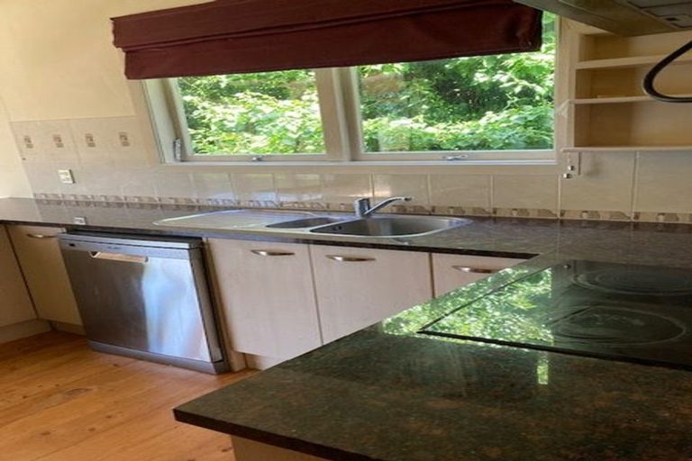 Photo of property in 5a Preston Way, Ngaio, Wellington, 6035