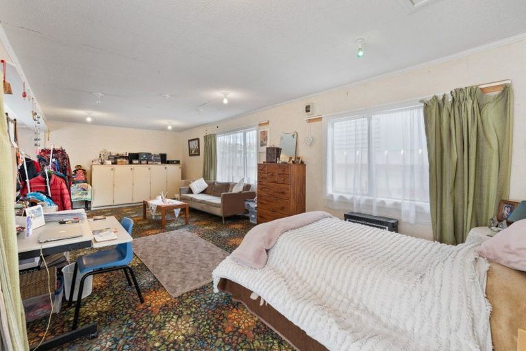 Photo of property in 4 Roxburgh Grove, Petone, Lower Hutt, 5012