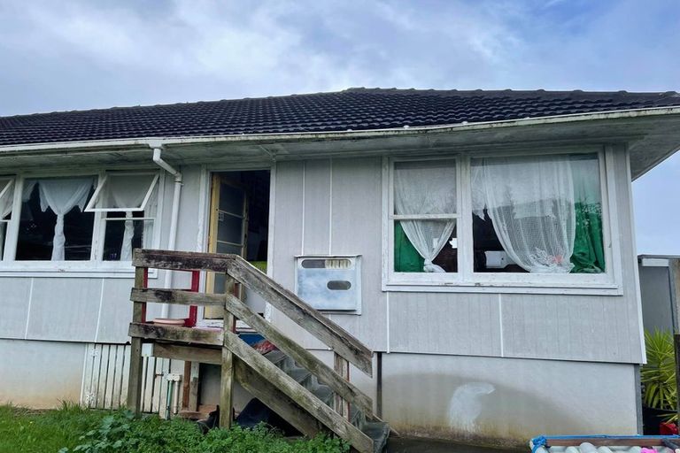 Photo of property in 2/151b Wallace Road, Mangere Bridge, Auckland, 2022