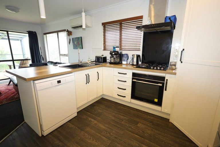 Photo of property in 114 Cambridge Road, Bethlehem, Tauranga, 3110