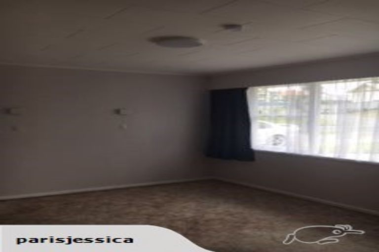 Photo of property in 2 Allen Road, Raumati Beach, Paraparaumu, 5032