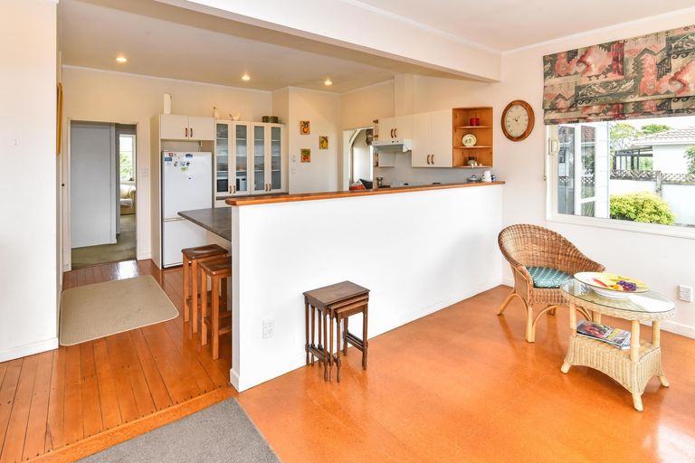 Photo of property in 46 Wharf Road, Clarks Beach, Pukekohe, 2679