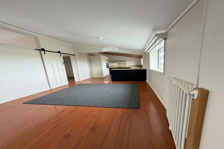 Photo of property in 35 Karepo Lane, Pahi, Paparoa, 0571