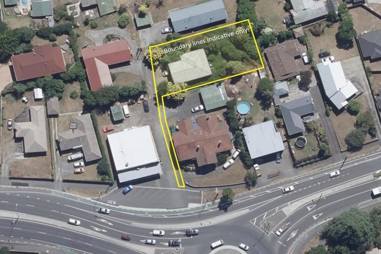 Photo of property in 253 Cambridge Road, Hillcrest, Hamilton, 3216