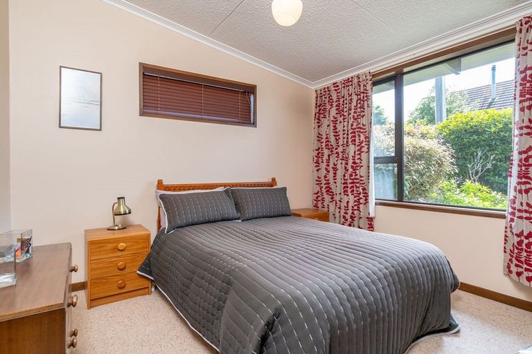 Photo of property in 1 Warwick Street, Balaclava, Dunedin, 9011