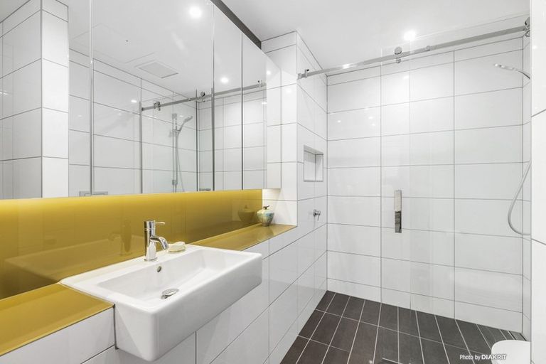 Photo of property in 903/1 Market Lane, Wellington Central, Wellington, 6011