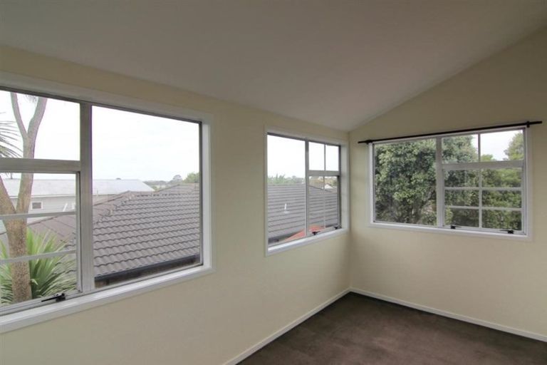 Photo of property in 5/46 Seabrook Avenue, New Lynn, Auckland, 0600