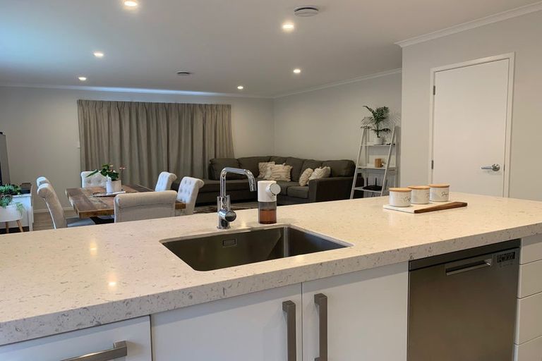 Photo of property in 22 Anne Burton Drive, Warkworth, 0910