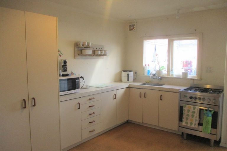 Photo of property in 40a Avalon Crescent, Avalon, Lower Hutt, 5011