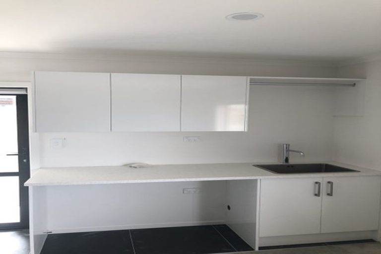 Photo of property in 2 Arahi Place, Rototuna North, Hamilton, 3210