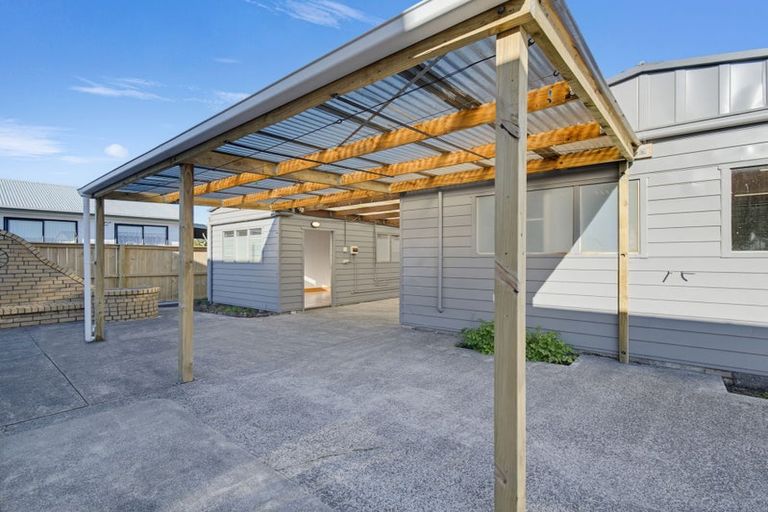 Photo of property in 223 Parkhurst Road, Parakai, 0830
