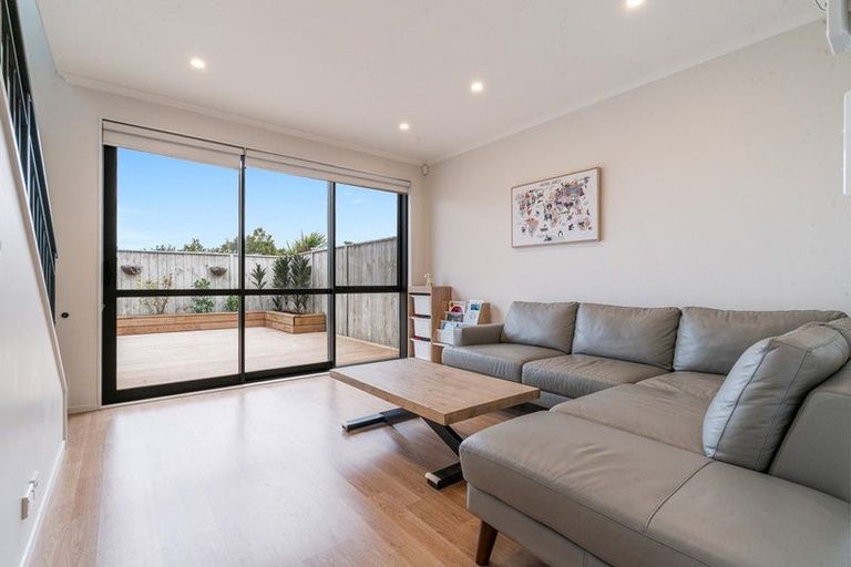 Photo of property in 29 Matairangi Avenue, Totara Heights, Auckland, 2105