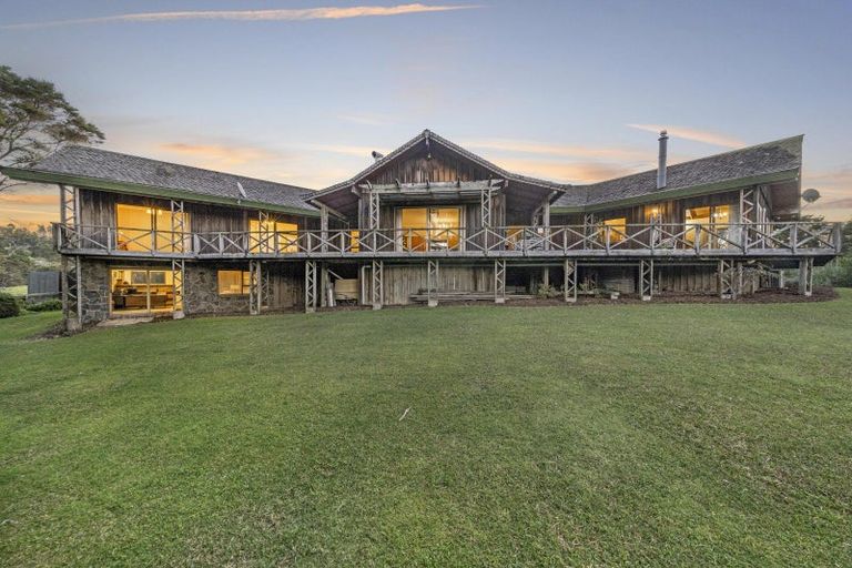 Photo of property in 80 Messenger Road, Stillwater, Silverdale, 0993