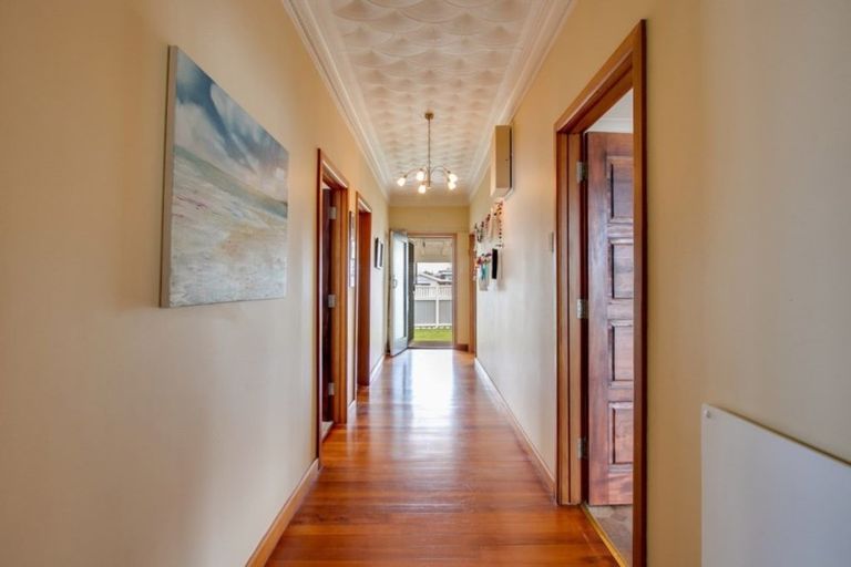 Photo of property in 19 Tripoli Street, Onekawa, Napier, 4110