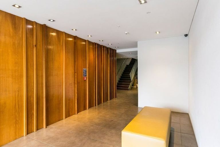 Photo of property in Masina Apartments, 203/80 Riddiford Street, Newtown, Wellington, 6021