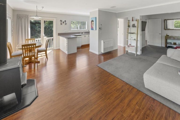 Photo of property in 25 Totara View Road, Wakefield, 7095