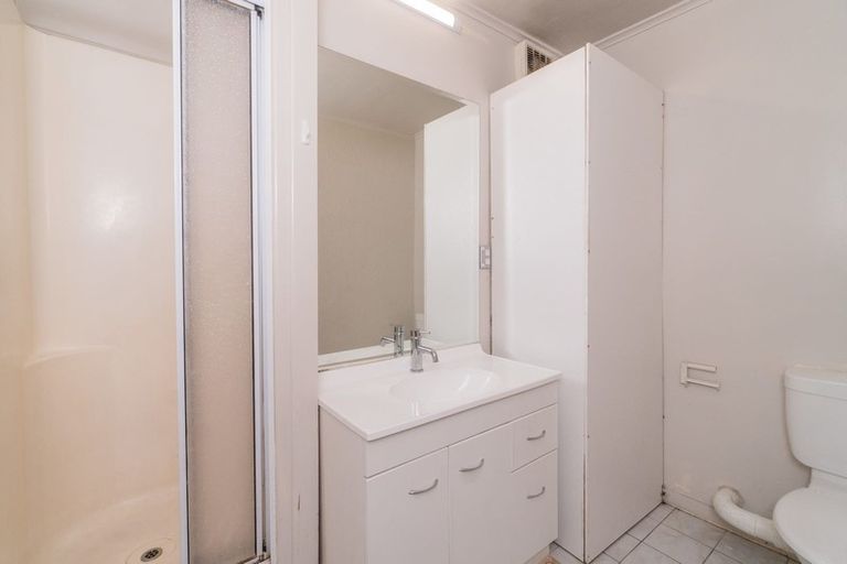 Photo of property in Eden Heights Apartments, 1m/94 Dominion Road, Mount Eden, Auckland, 1024