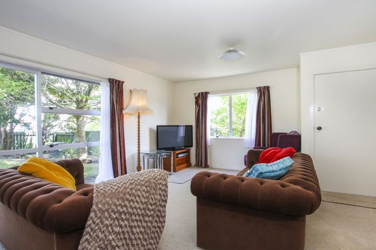 Photo of property in 1/49 Seabrook Avenue, New Lynn, Auckland, 0600