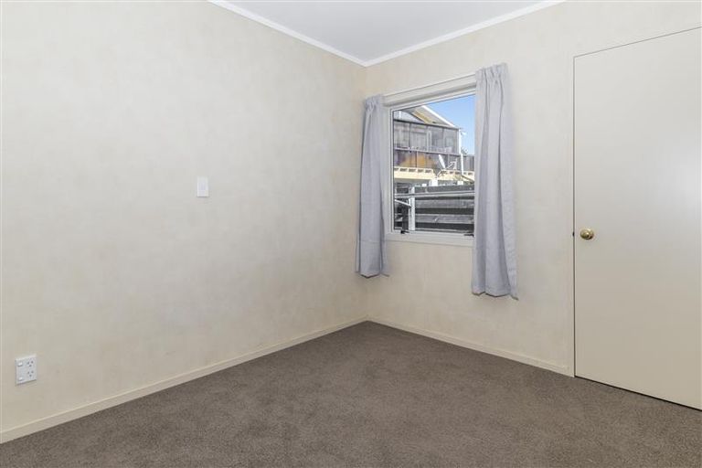 Photo of property in 16b Bristol Avenue, Brookfield, Tauranga, 3110