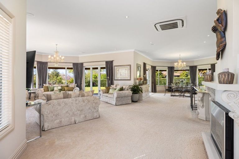 Photo of property in 2 Molloy Rise, Pyes Pa, Tauranga, 3112