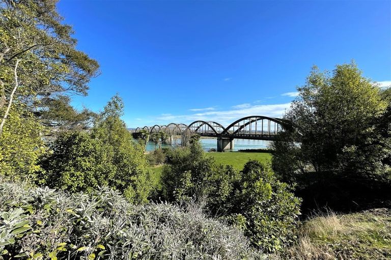 Photo of property in 1 Hasborough Place, Balclutha, 9230