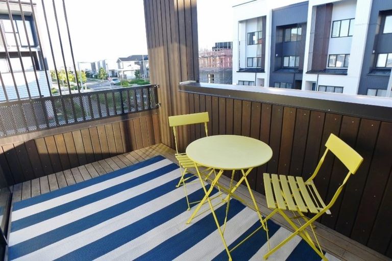 Photo of property in 51 Rangihina Road, Hobsonville, Auckland, 0616