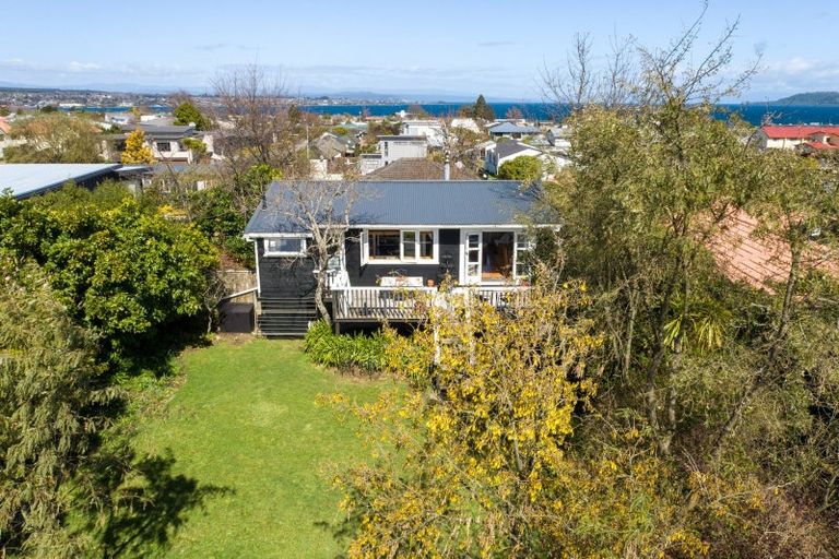 Photo of property in 3/142 Te Heuheu Street, Taupo, 3330