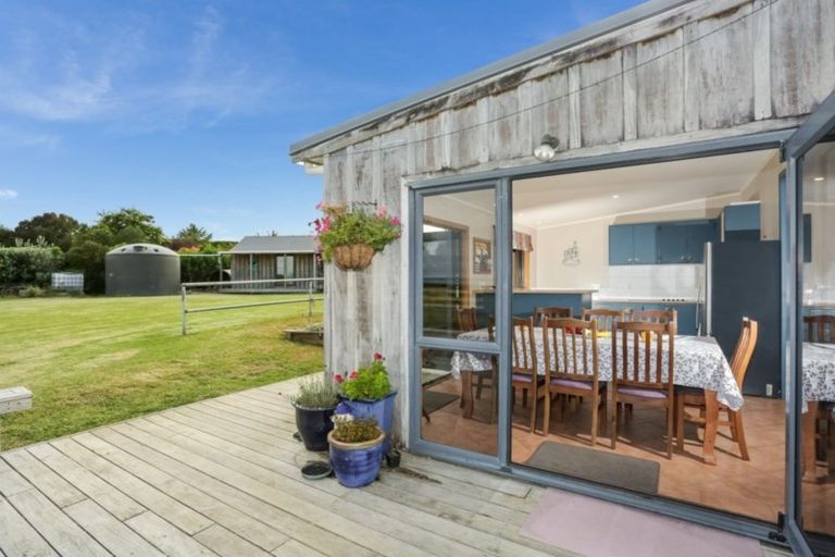 Photo of property in 37 Greenock Drive, Manukau Heads, Waiuku, 2684