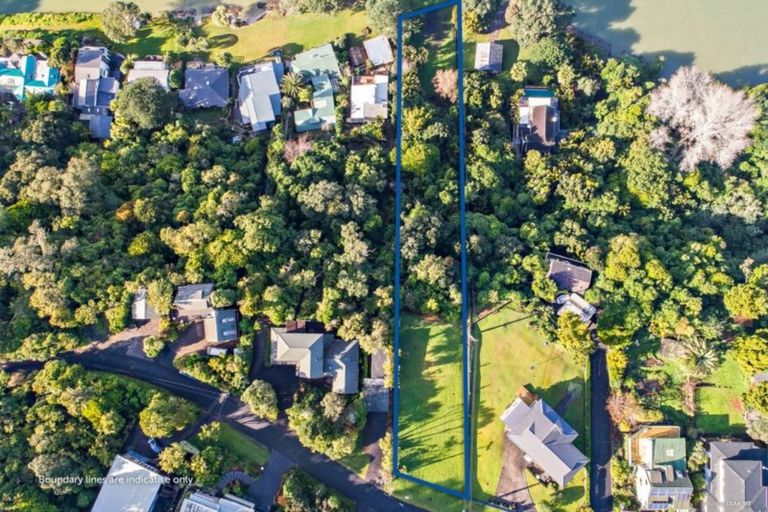 Photo of property in 41 Pohutukawa Avenue, Shelly Park, Auckland, 2014