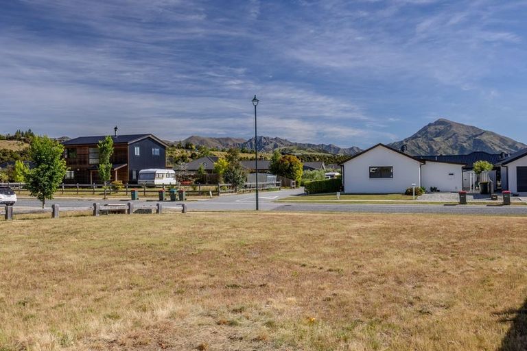 Photo of property in 17 Mallard Street, Albert Town, Wanaka, 9305