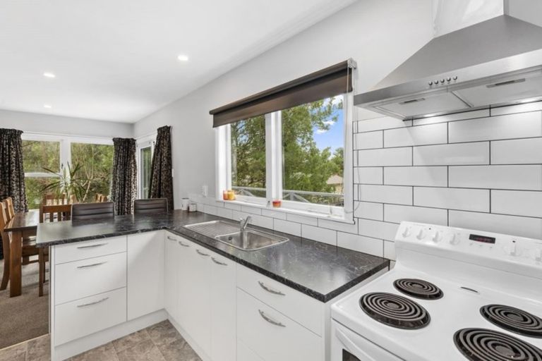 Photo of property in 43 Wood Street, Wainuiomata, Lower Hutt, 5014