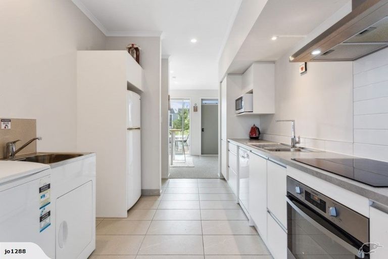 Photo of property in 21 Rangihina Road, Hobsonville, Auckland, 0616