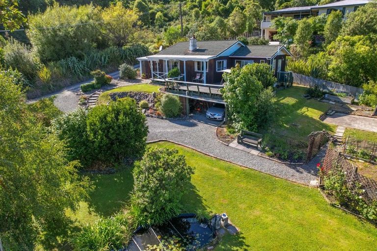 Photo of property in 318c Waikawa Road, Waikawa, Picton, 7220