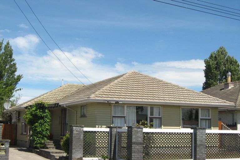 Photo of property in 44 Wingate Street, Redwood, Christchurch, 8051