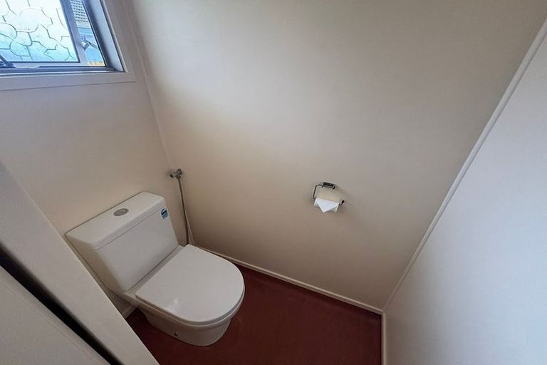 Photo of property in 3 Shepherds Road, Papakura, 2110