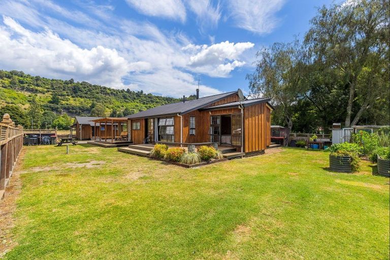 Photo of property in 1 Tuka Street, Manunui, Taumarunui, 3992