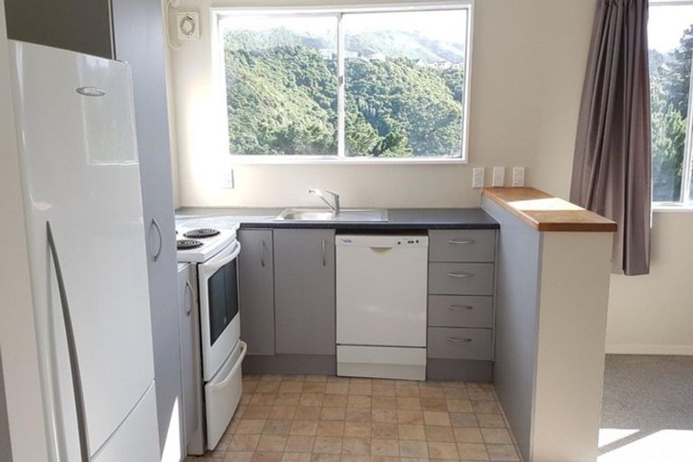 Photo of property in 22 Vancouver Street, Kingston, Wellington, 6021