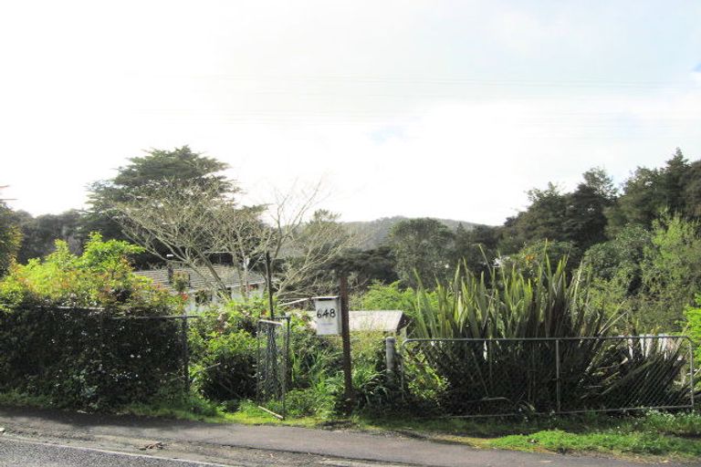 Photo of property in 648 Huia Road, Parau, Auckland, 0604