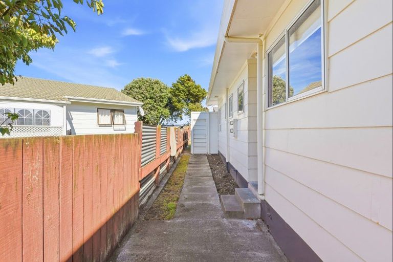 Photo of property in 113a Cornfoot Street, Castlecliff, Whanganui, 4501