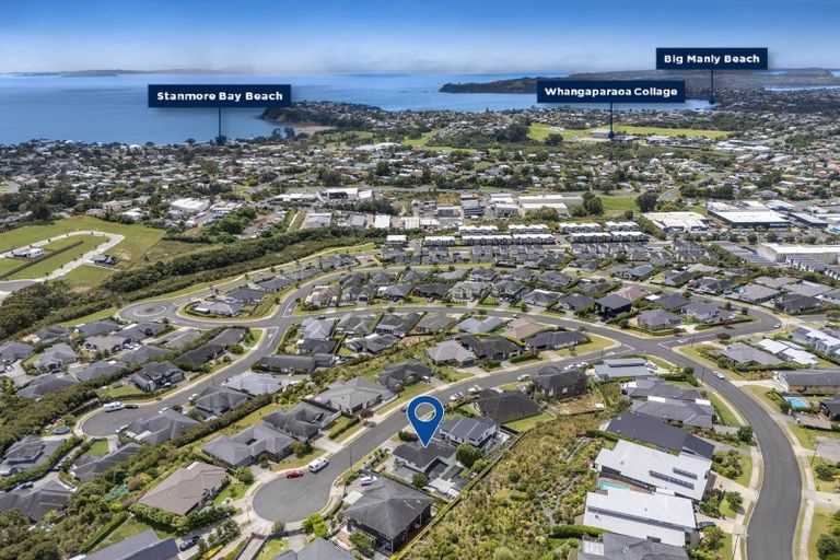 Photo of property in 9 Ruth Craig Place, Stanmore Bay, Whangaparaoa, 0932