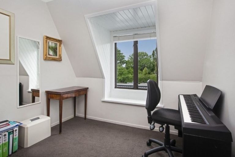 Photo of property in 34 Bannister Place, Ilam, Christchurch, 8053