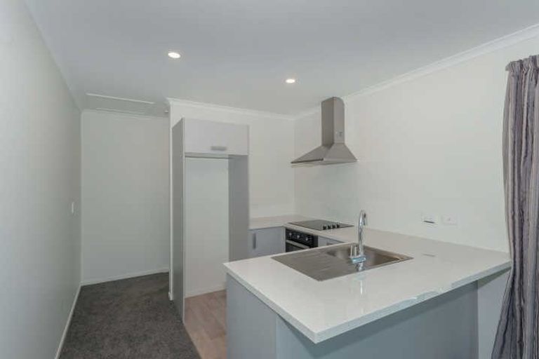 Photo of property in 1/25 Jones Crescent, Melville, Hamilton, 3206