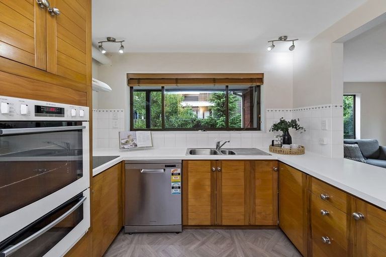 Photo of property in 10 Seneca Place, Burwood, Christchurch, 8083